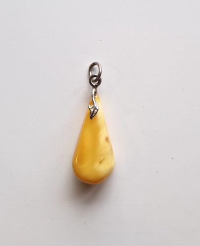 Natural baltic amber pendant - natural,