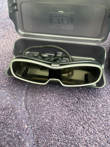 Full glasses with case - full,
