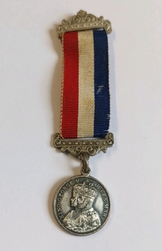 Official solid silver 1935 - solid,