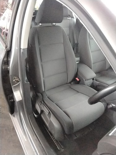 Front seat volkswagen - seat, rh
