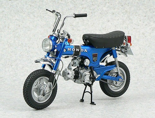 Ebbro scale dax - scale, honda