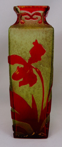 Baccarat vase lined and - vase,
