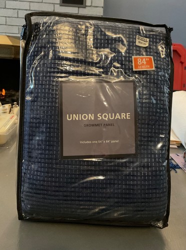 Union square grommet panel - union,