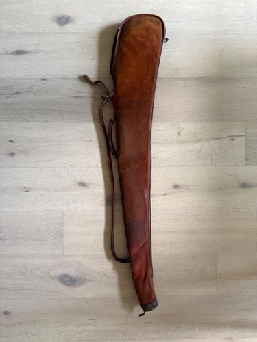Leather gun slip with wool