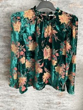 TU ladies velvet feel top blouse size 18. New