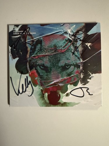 Stereophonics scream above - -,