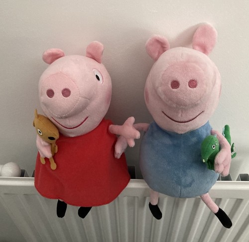 Peppa pig with her teddy - pig,
