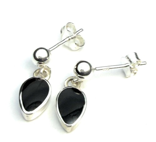 Small whitby jet and - jet, sterling