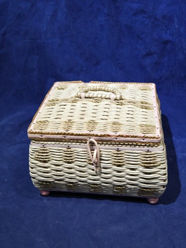 Vtg musical wicker - wicker, sewing