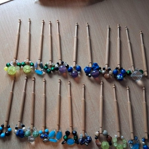 Wooden lace making - 22,