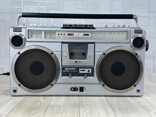 Vintage sharp 305st radio - vintage,