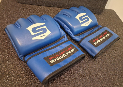 Rare strikeforce mma - strikeforce, original