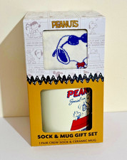 Peanuts Snoopy Mug & Socks