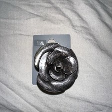 Women’s Silver Colour Ring Size Small Brand New Diva Brand 