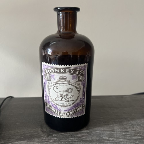 Empty monkey schwarzwald - 47,