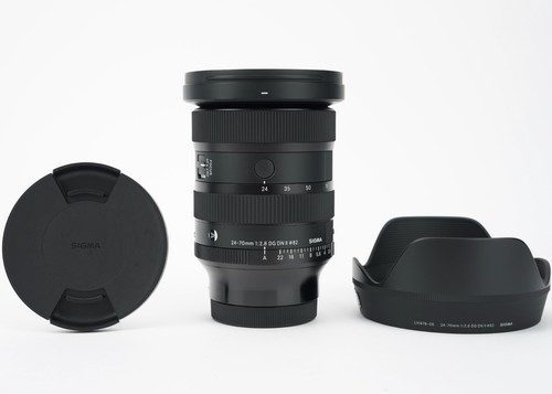 Sigma 70mm dg dn - 24-70mm, f/2.8