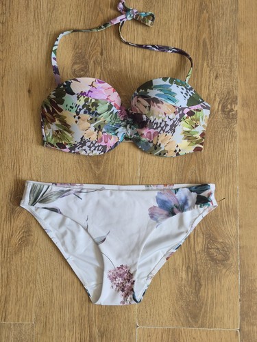 Next floral bikini - 34c, top