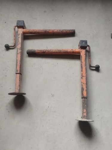 Trailer lorry truck legs - trailer,