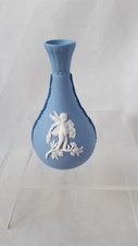 WEDGWOOD TRI-COLOUR MINIATURE CHERUB VASE