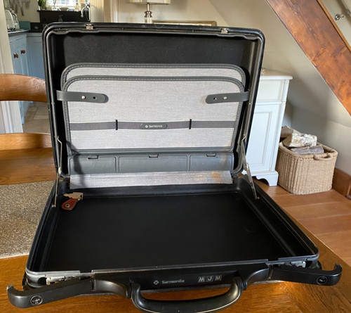 Samsonite vintage hard shell - vintage,