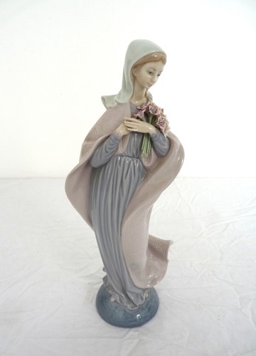 Lladro our lady with - lladro,