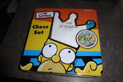 The simpsons chess set - the,