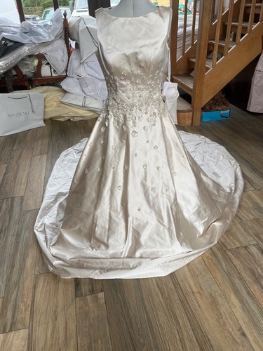 Stunning vintage vibe - stunning,