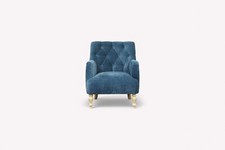Classic Button Armchair, Light