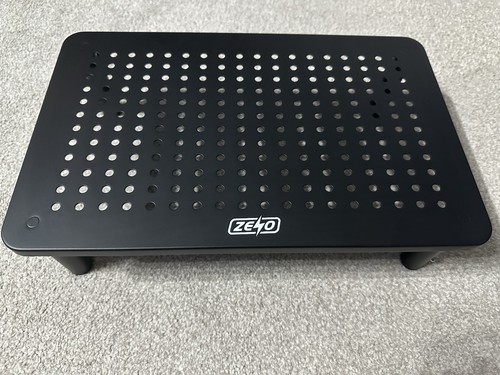 Metal stand riser black - stand,