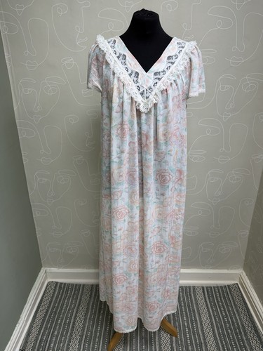 Michael size nightdress - 20,