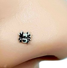 Spider Nose Stud Wolf Spider