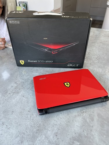 Acer ferrari one - ferrari, 200