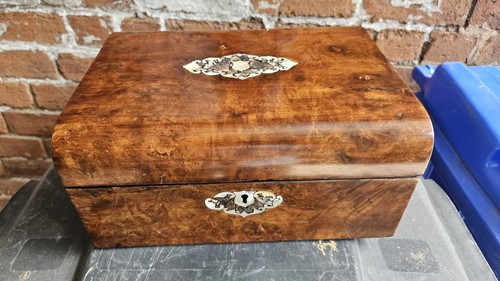 Antique victorian wooden - antique,