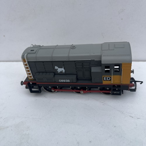 Hornby r803 class 08938 - r803, '08938'
