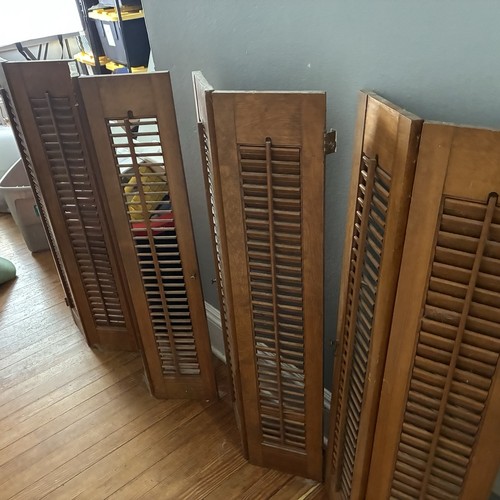 Vtg wooden window - vtg,