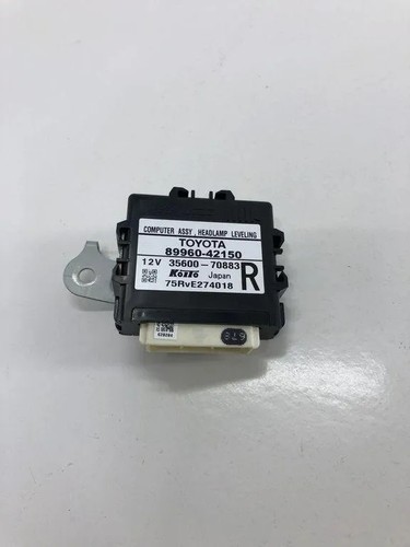 Toyota rav xa50 - 4v, headlight