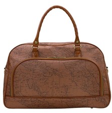 Patricia Nash Gonnesa Oval