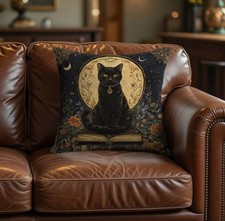 Wiccan Witches Cat Spellbound