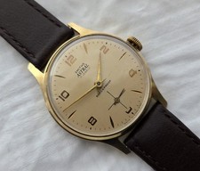 Lovely Vintage 1960s  Smiths