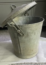 RARE Wands BC Galvanised vintage metal bucket With Lid Fire Sand ANTIQUE coal