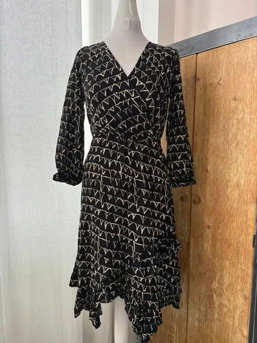 Anthropologie black and white