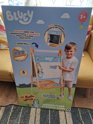 Bluey wooden floor standing - bluey,