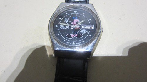 Mickey mouse seiko collectable - mickey,