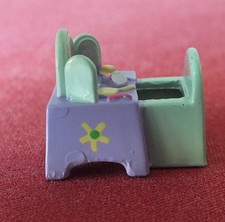 VINTAGE POLLY POCKET DRESSING