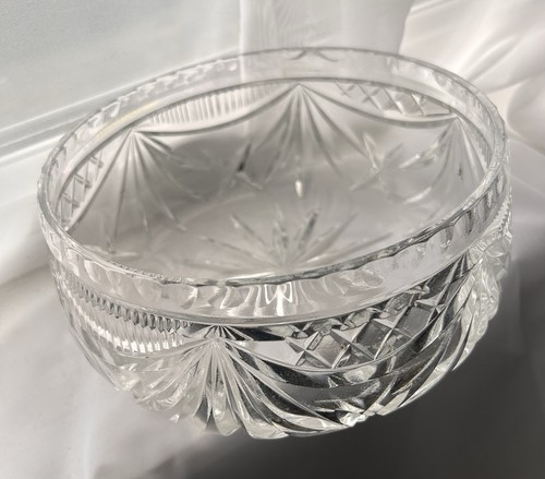 Vintage cut glass crystal - cut, bowl