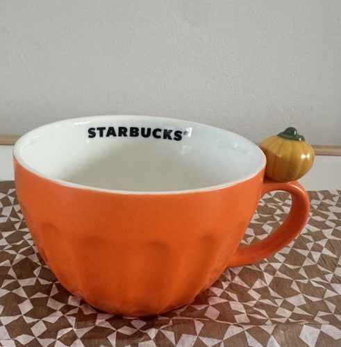 New starbucks pumpkin peek - new!!,