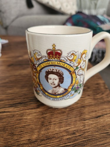 Queen elizabeth silver - queen,
