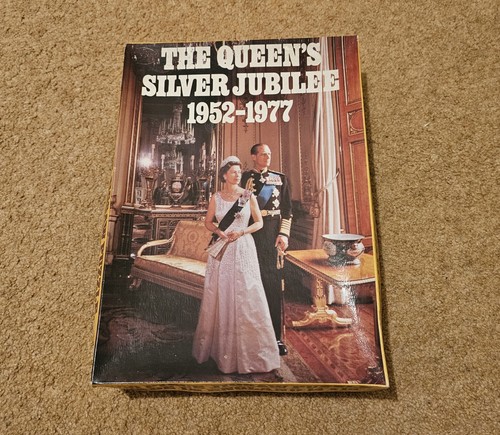Queen elizabeth silver - ii,