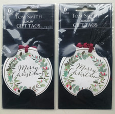 12 x TOM SMITH RIBBONED HUNG MERRY CHRISTMAS ROUND GIFT TAGS