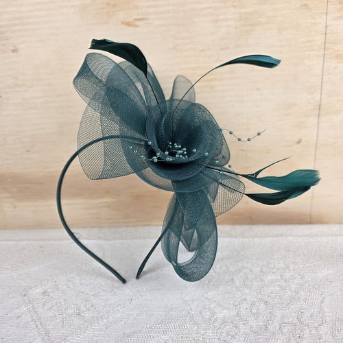Fascinator emerald green - emerald,